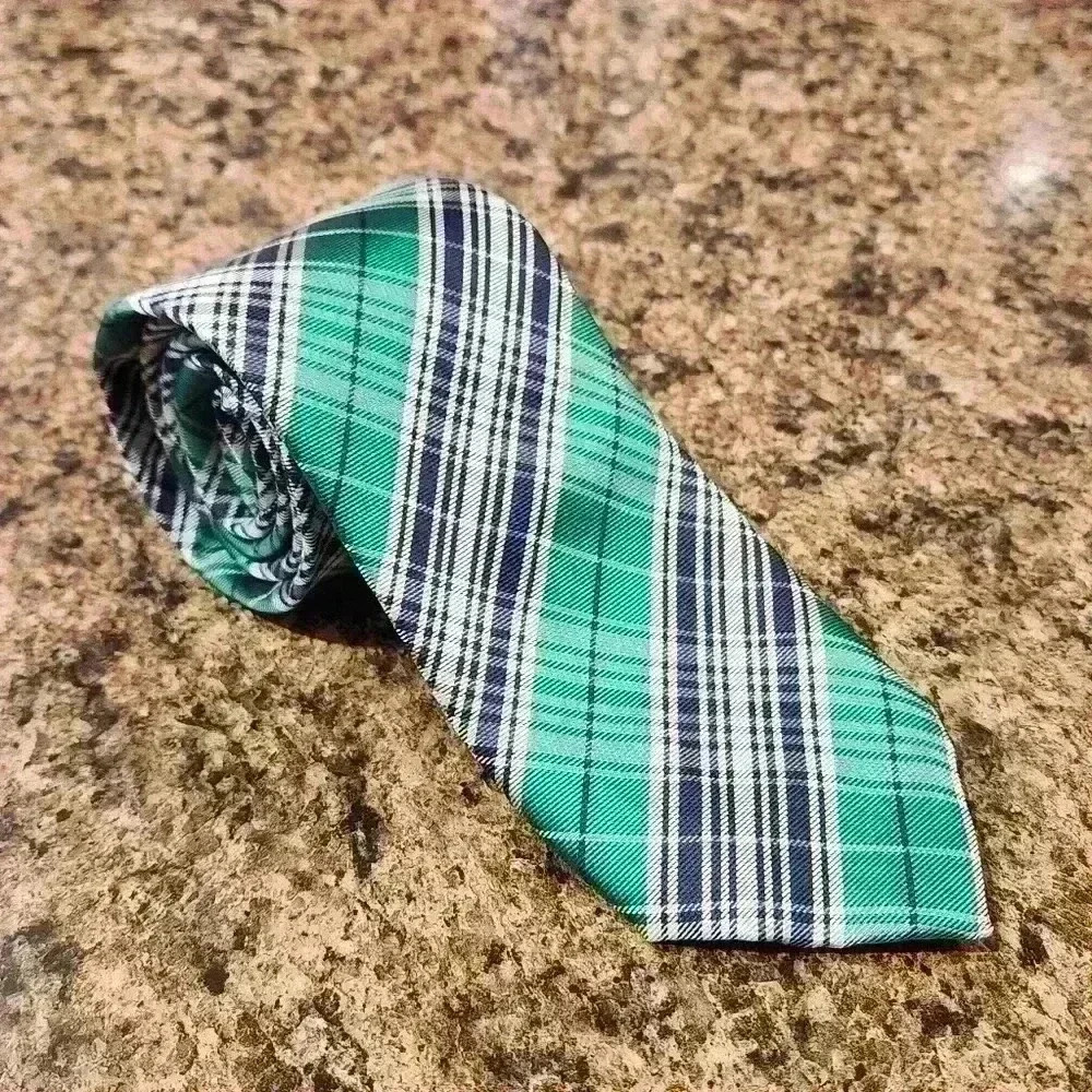 Men's Xander Thread Green, Black Plaid Hand Made Microfiber Neck Tie
